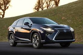 لکسوس ژاپنی بااصالت یا RX جسور آینده‌نگر؟
